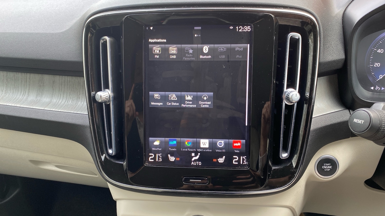 Used Volvo XC40 2022 for sale - 77591312: Photo 41