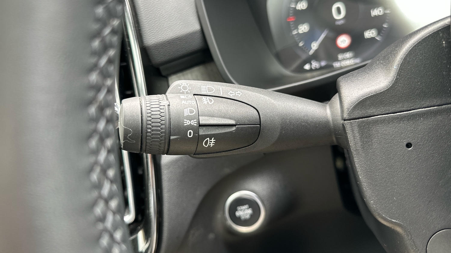 Used Volvo XC40 2021 for sale - 77653513: Photo 20