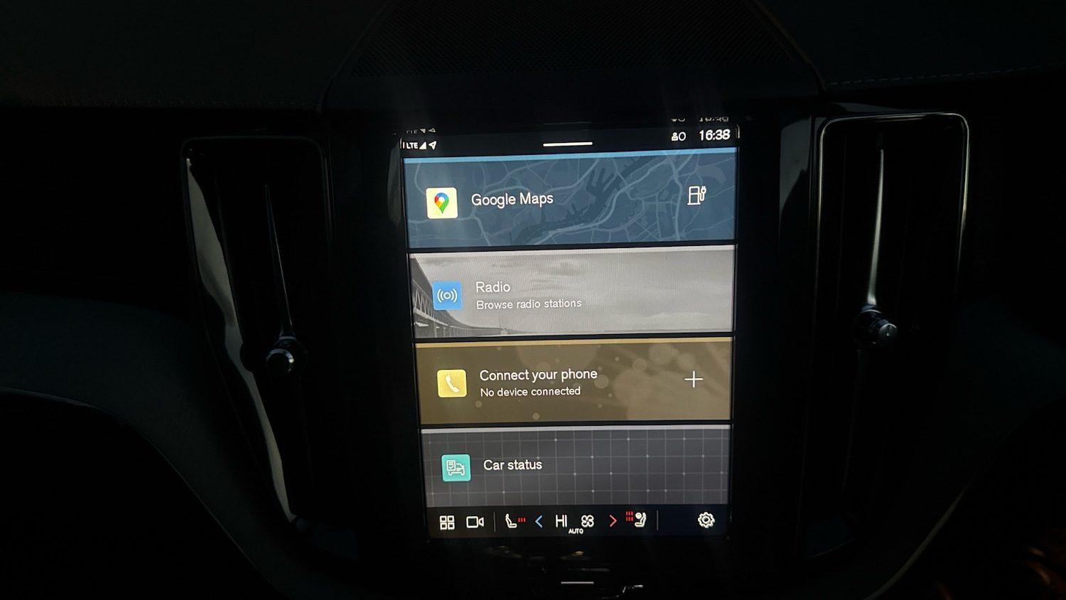 Used Volvo XC60 2025 for sale - 76862280: Photo 12