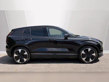 Used Volvo EX30 2025 for sale - 79140489: Photo