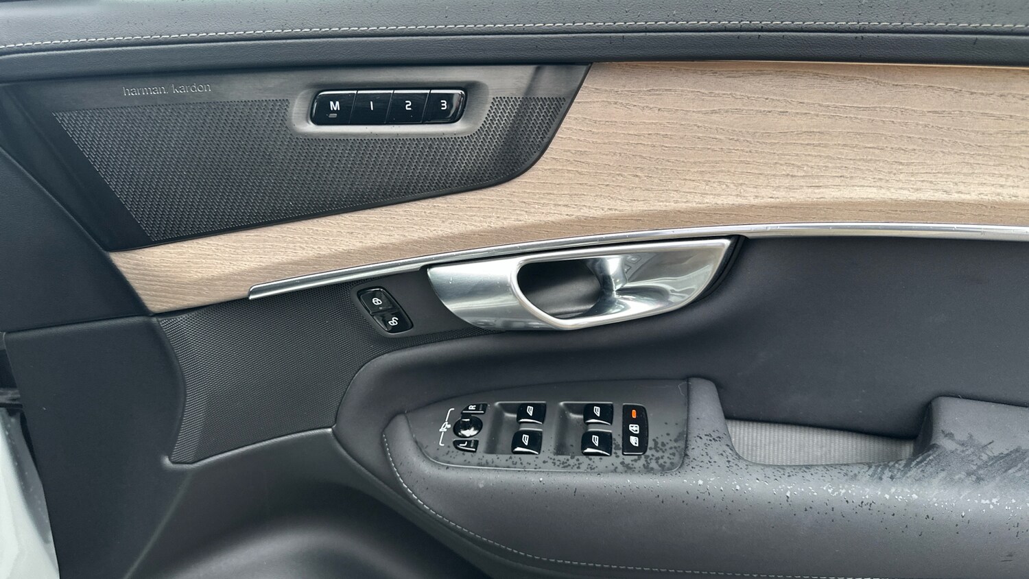 Used Volvo XC90 2025 for sale - 76653240: Photo 15