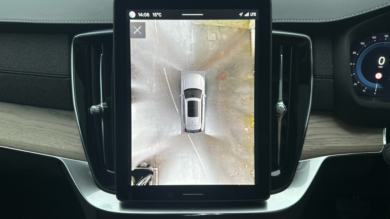 Used Volvo XC90 2025 for sale - 76653240: Photo 32