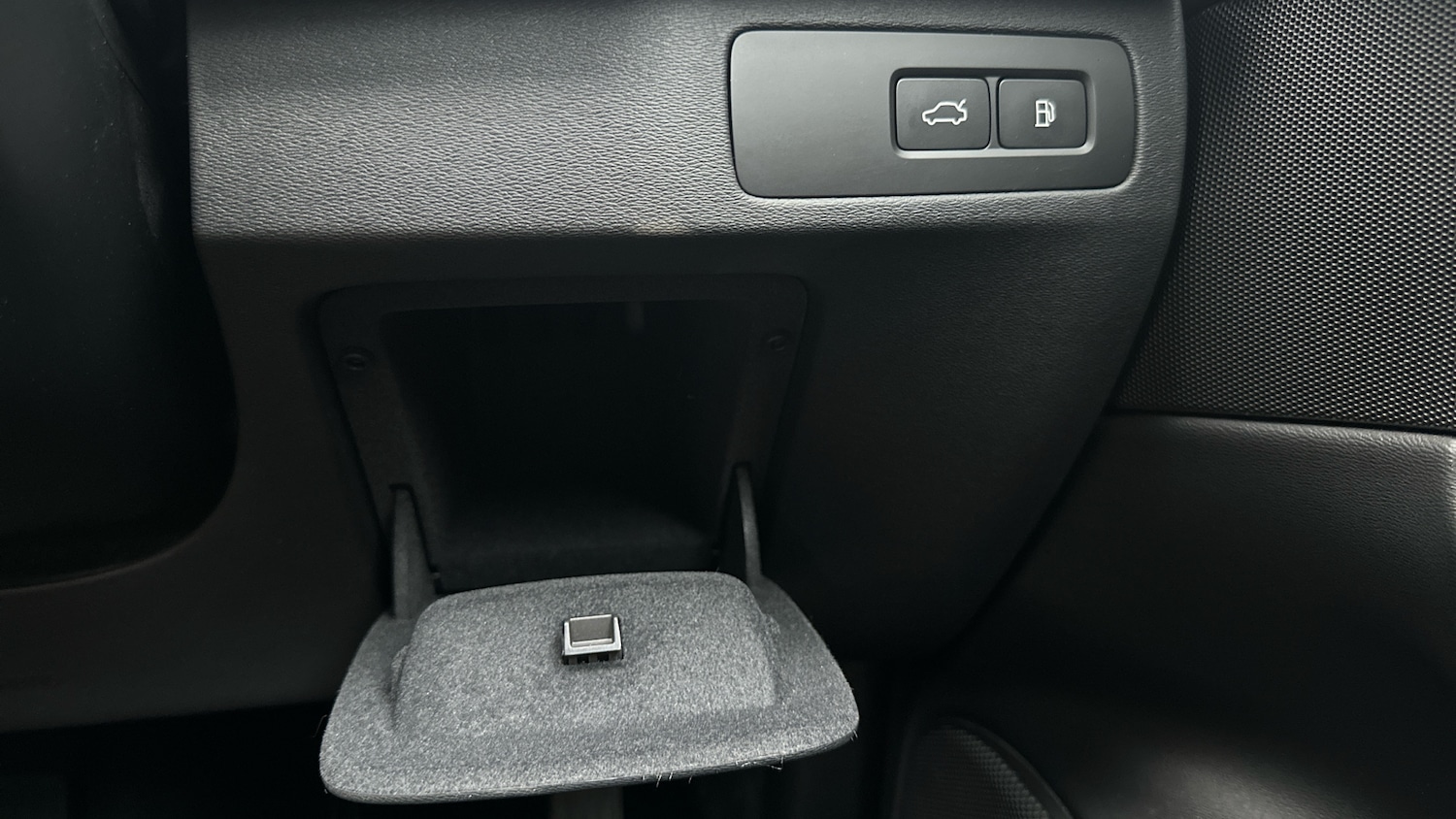 Used Volvo XC90 2025 for sale - 76653240: Photo 46