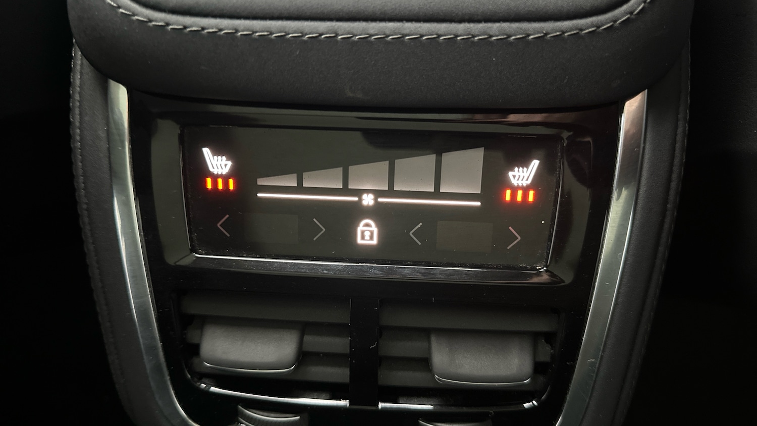 Used Volvo XC90 2025 for sale - 76653240: Photo 47