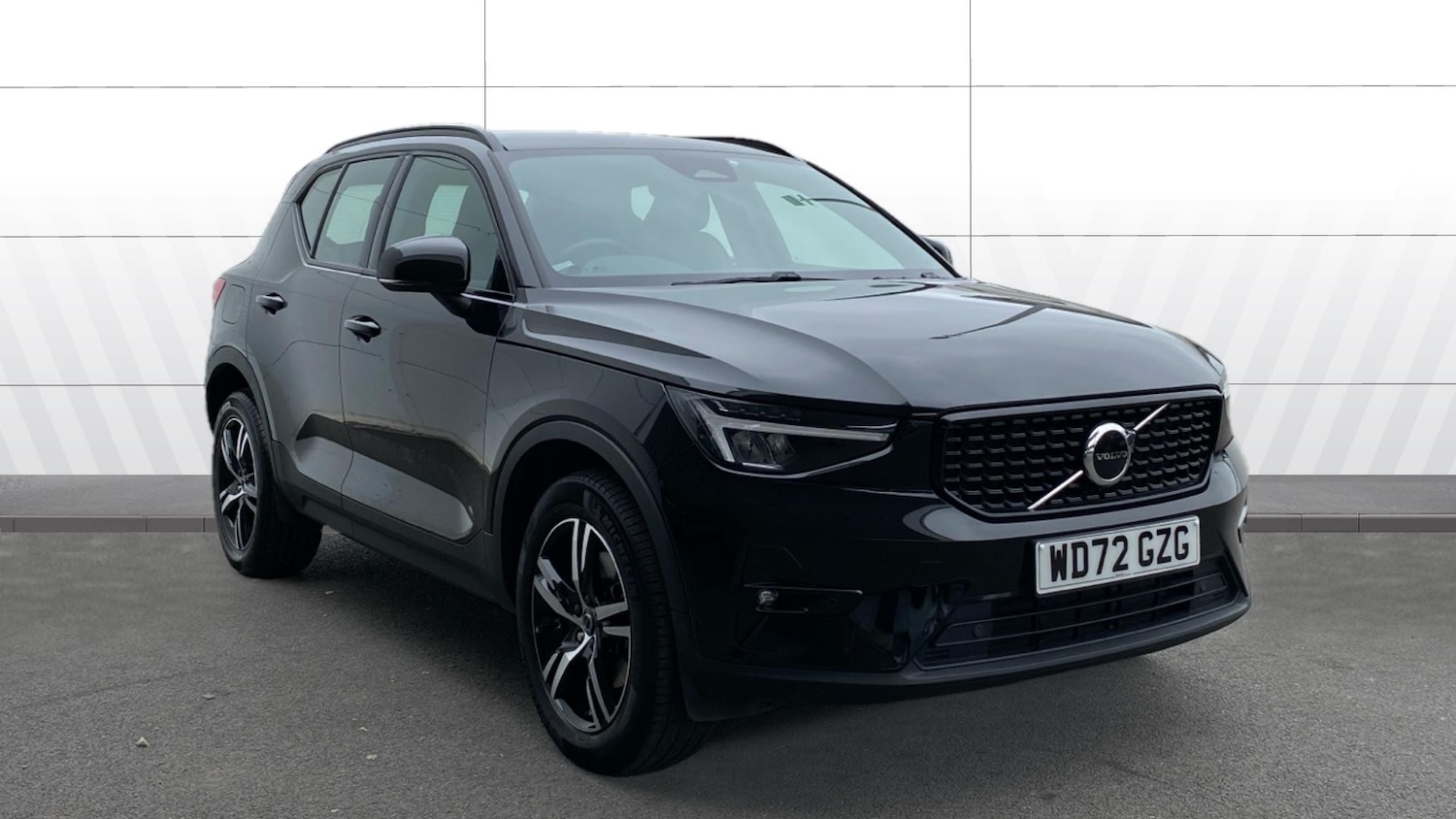 Used Volvo XC40 2023 for sale - 76653275: Photo 1