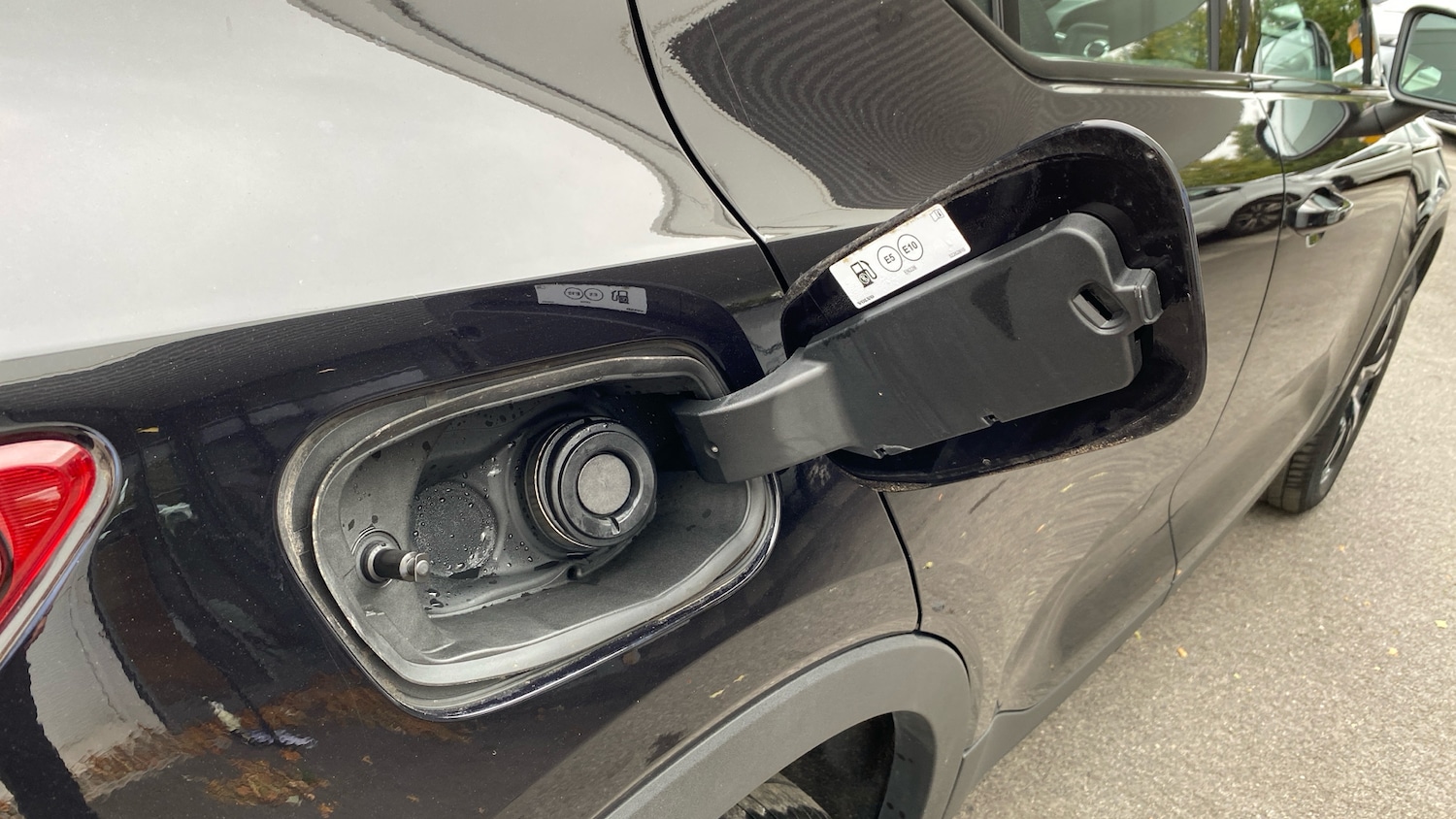 Used Volvo XC40 2023 for sale - 76653275: Photo 28