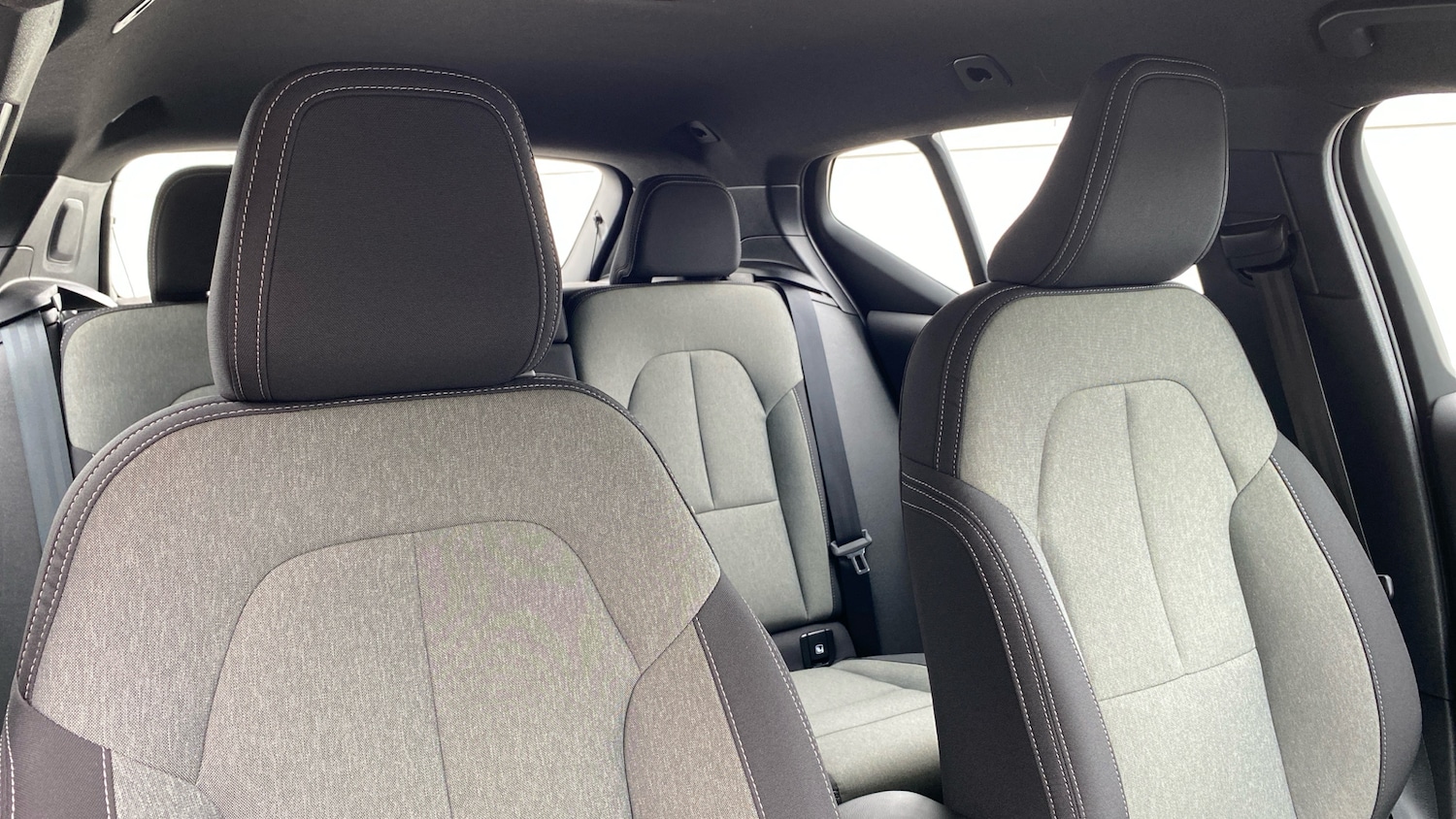 Used Volvo XC40 2023 for sale - 76653275: Photo 36