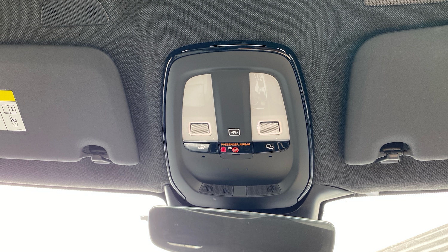 Used Volvo XC40 2023 for sale - 76653275: Photo 43