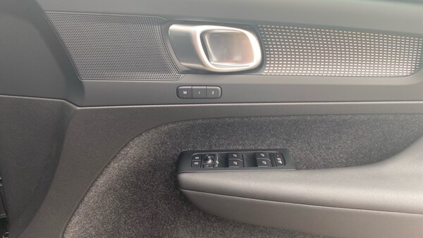 Used Volvo XC40 2024 for sale - 75595415: Photo 15