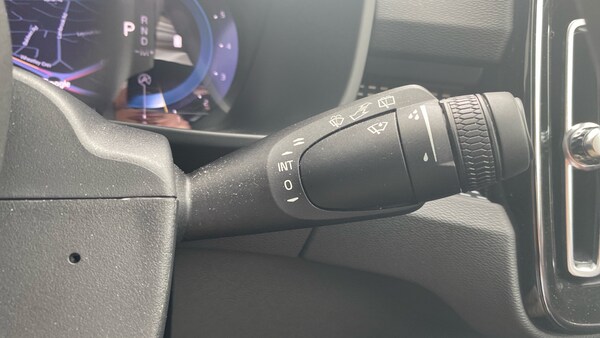 Used Volvo XC40 2024 for sale - 75595415: Photo 25