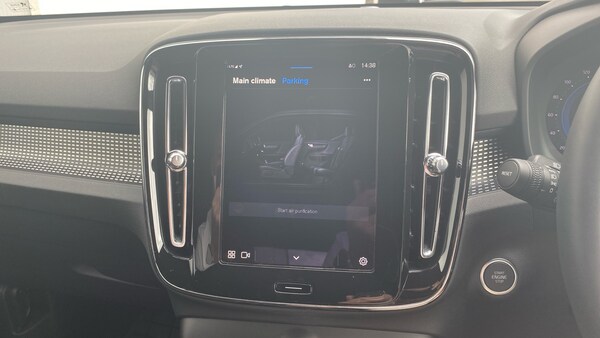 Used Volvo XC40 2024 for sale - 75595415: Photo 34