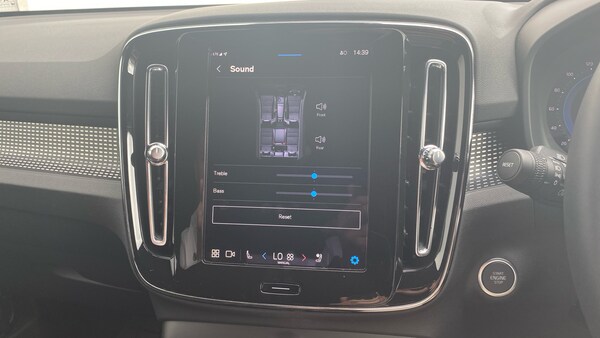 Used Volvo XC40 2024 for sale - 75595415: Photo 36