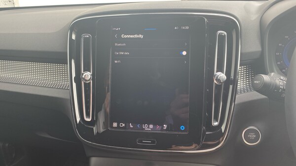 Used Volvo XC40 2024 for sale - 75595415: Photo 37