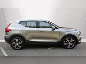 Used Volvo XC40 2021 for sale - 79138121: Photo