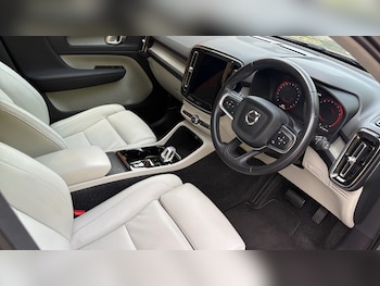 Used Volvo XC40 2021 for sale - 79138121: Photo