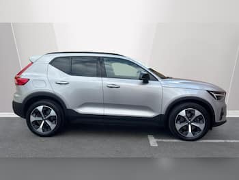 Used Volvo XC40 2022 for sale - 79637969: Photo