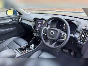 Used Volvo XC40 2025 for sale - 78267198: Photo