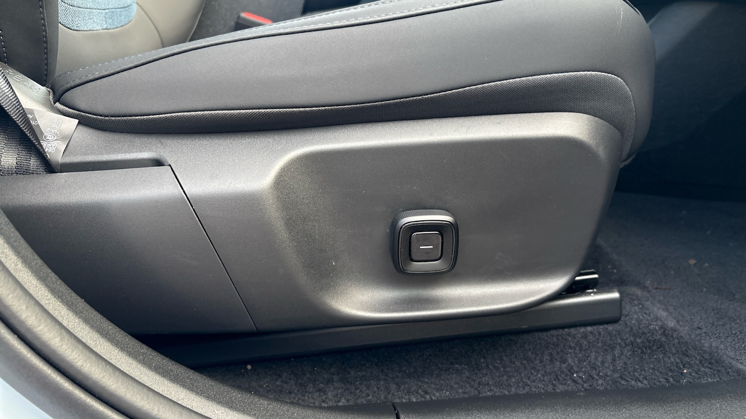 Used Volvo EX30 2024 for sale - 76784797: Photo 28