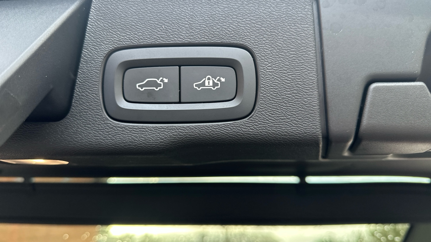 Used Volvo XC60 2021 for sale - 77639086: Photo 33