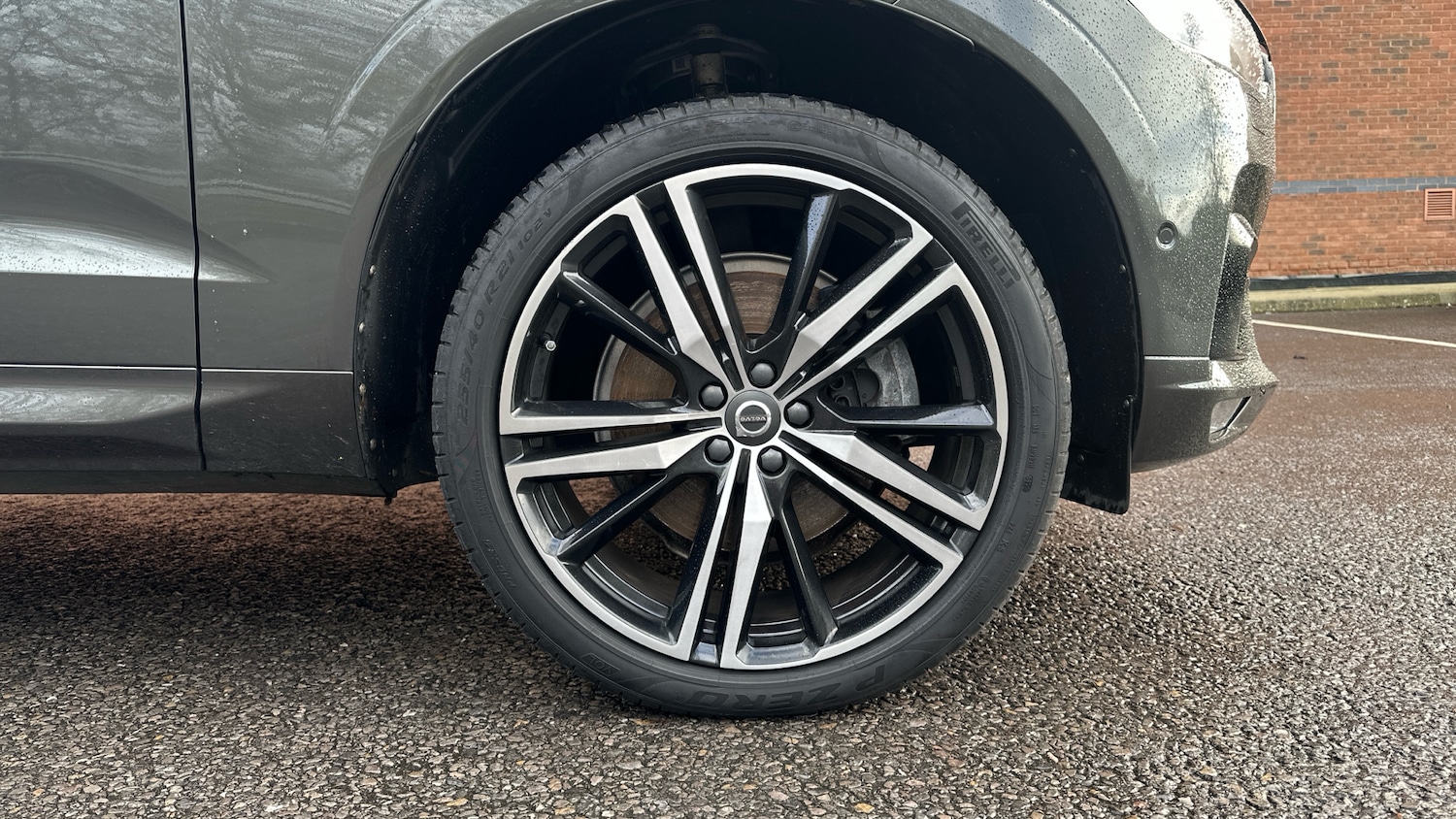 Used Volvo XC60 2021 for sale - 77639086: Photo 9