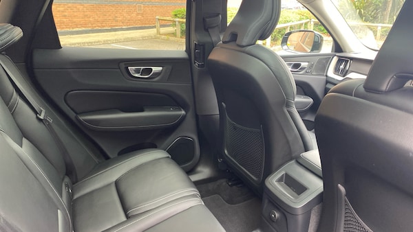Used Volvo XC60 2022 for sale - 75409362: Photo 10