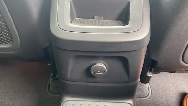 Used Volvo XC60 2022 for sale - 75409362: Photo 38