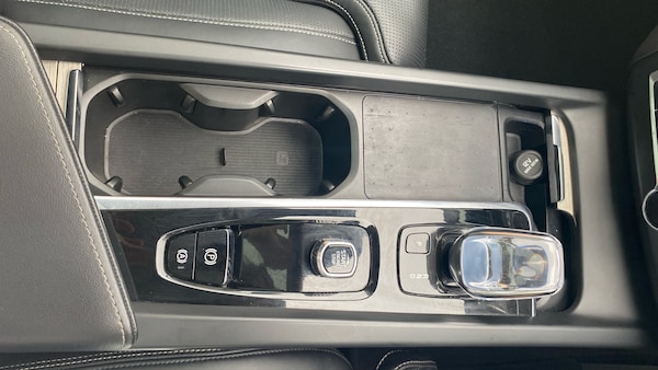 Used Volvo XC60 2022 for sale - 75409362: Photo 42