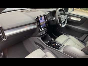 Used Volvo XC40 2024 for sale - 74201333: Photo