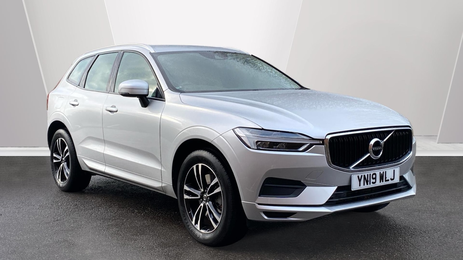 Used Volvo XC60 2019 for sale - 77274754: Photo 1