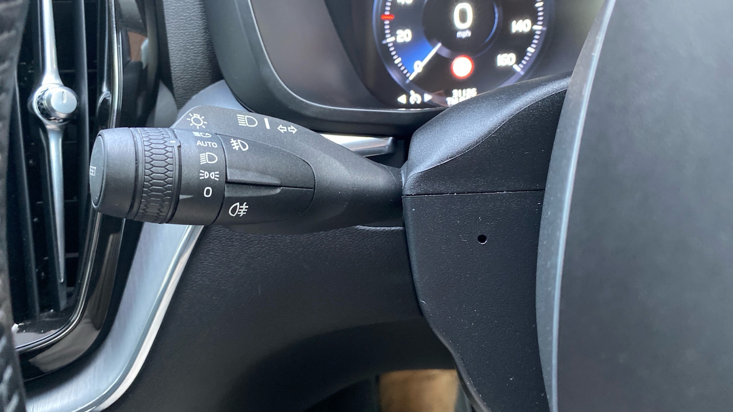 Used Volvo XC60 2019 for sale - 77274754: Photo 17