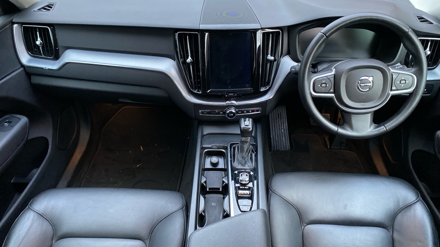 Used Volvo XC60 2019 for sale - 77274754: Photo 5