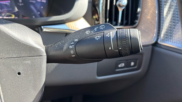 Used Volvo XC60 2025 for sale - 75381354: Photo 25