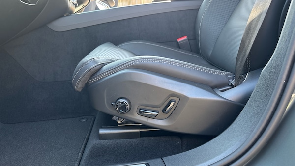 Used Volvo XC60 2025 for sale - 75381354: Photo 27