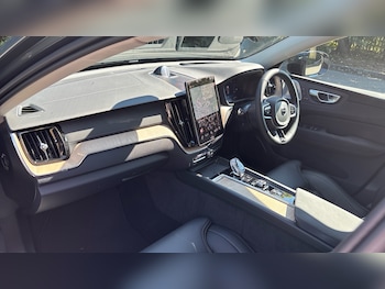Used Volvo XC60 2025 for sale - 75381354: Photo