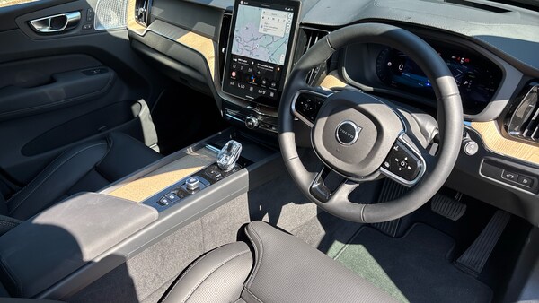 Used Volvo XC60 2025 for sale - 75381354: Photo 5