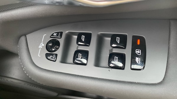 Used Volvo XC90 2025 for sale - 75381355: Photo 26