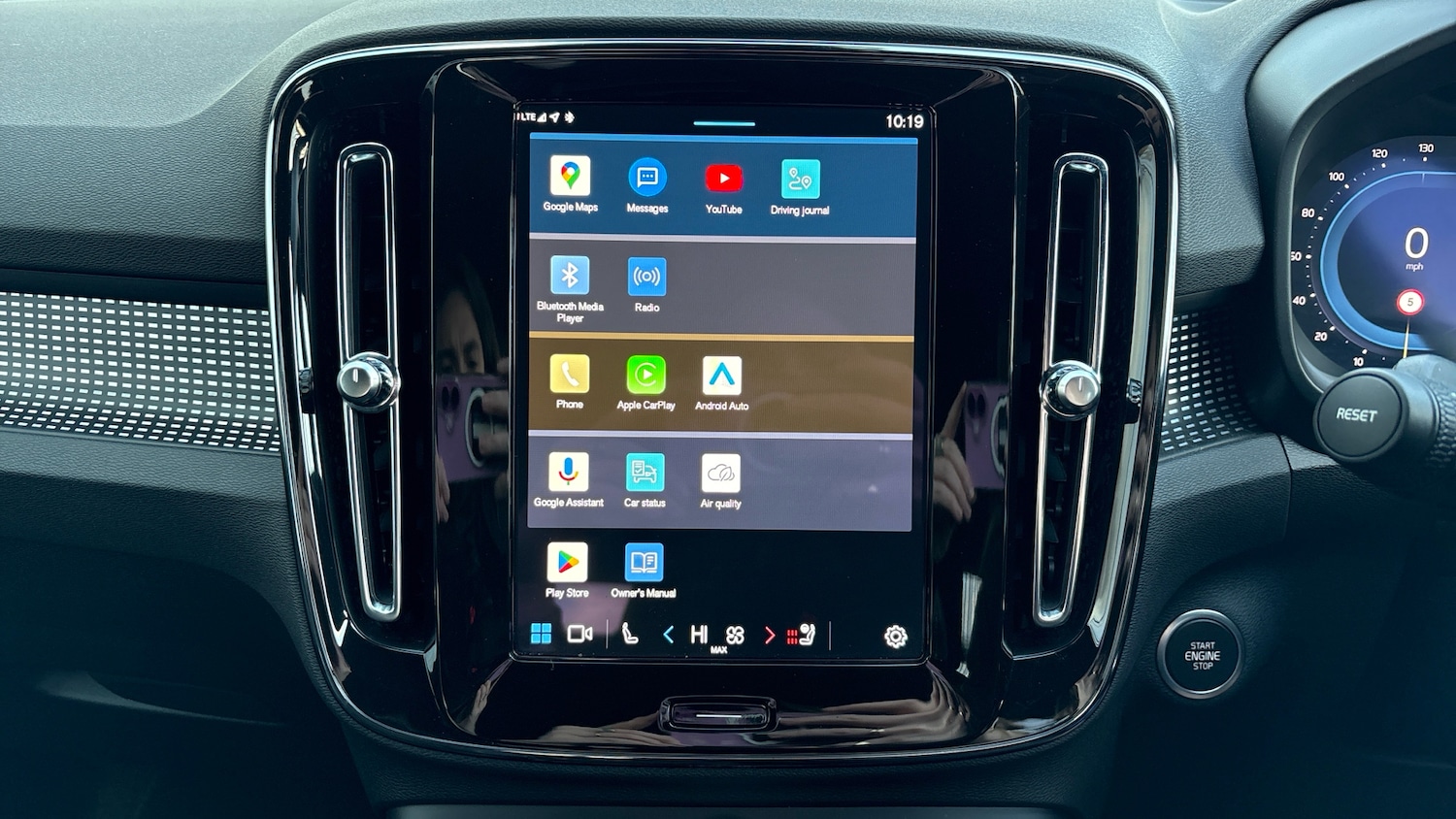 Used Volvo XC40 2023 for sale - 77171071: Photo 16