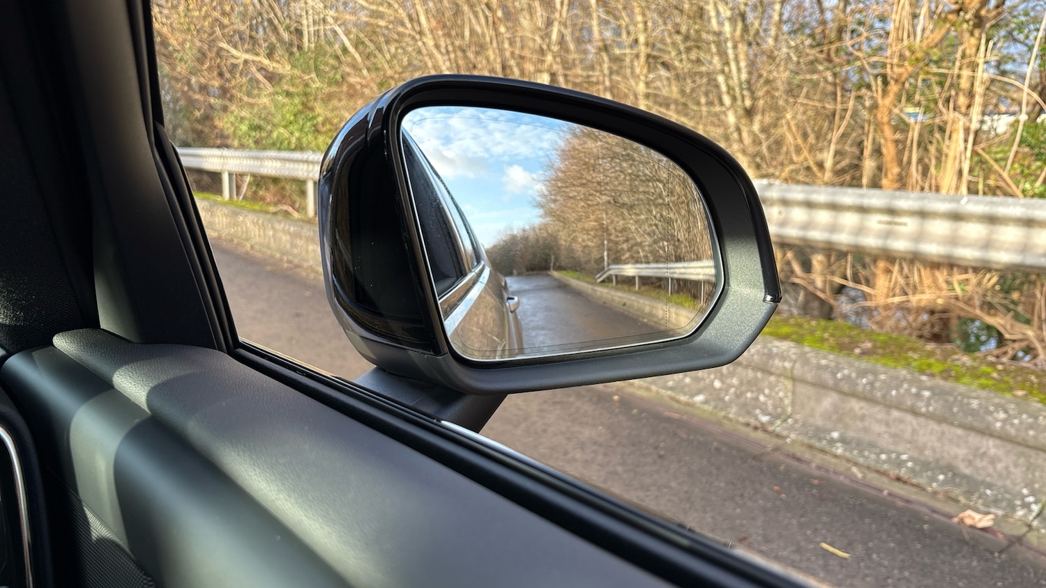 Used Volvo XC40 2023 for sale - 77171071: Photo 29