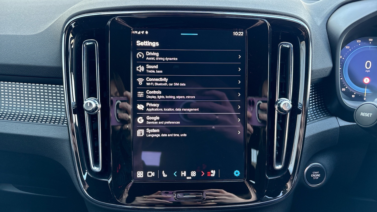 Used Volvo XC40 2023 for sale - 77171071: Photo 38