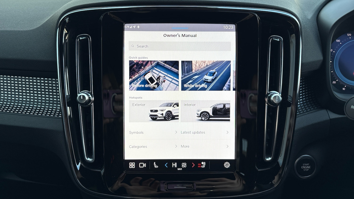 Used Volvo XC40 2023 for sale - 77171071: Photo 40