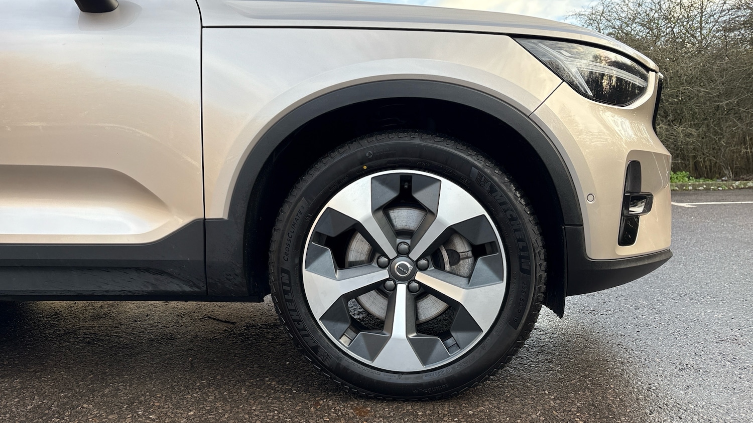 Used Volvo XC40 2023 for sale - 77171071: Photo 9