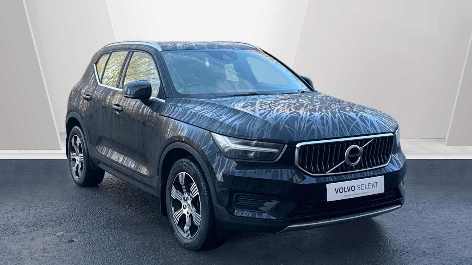 Used Volvo XC40 2021 for sale - 76946703: Photo 1
