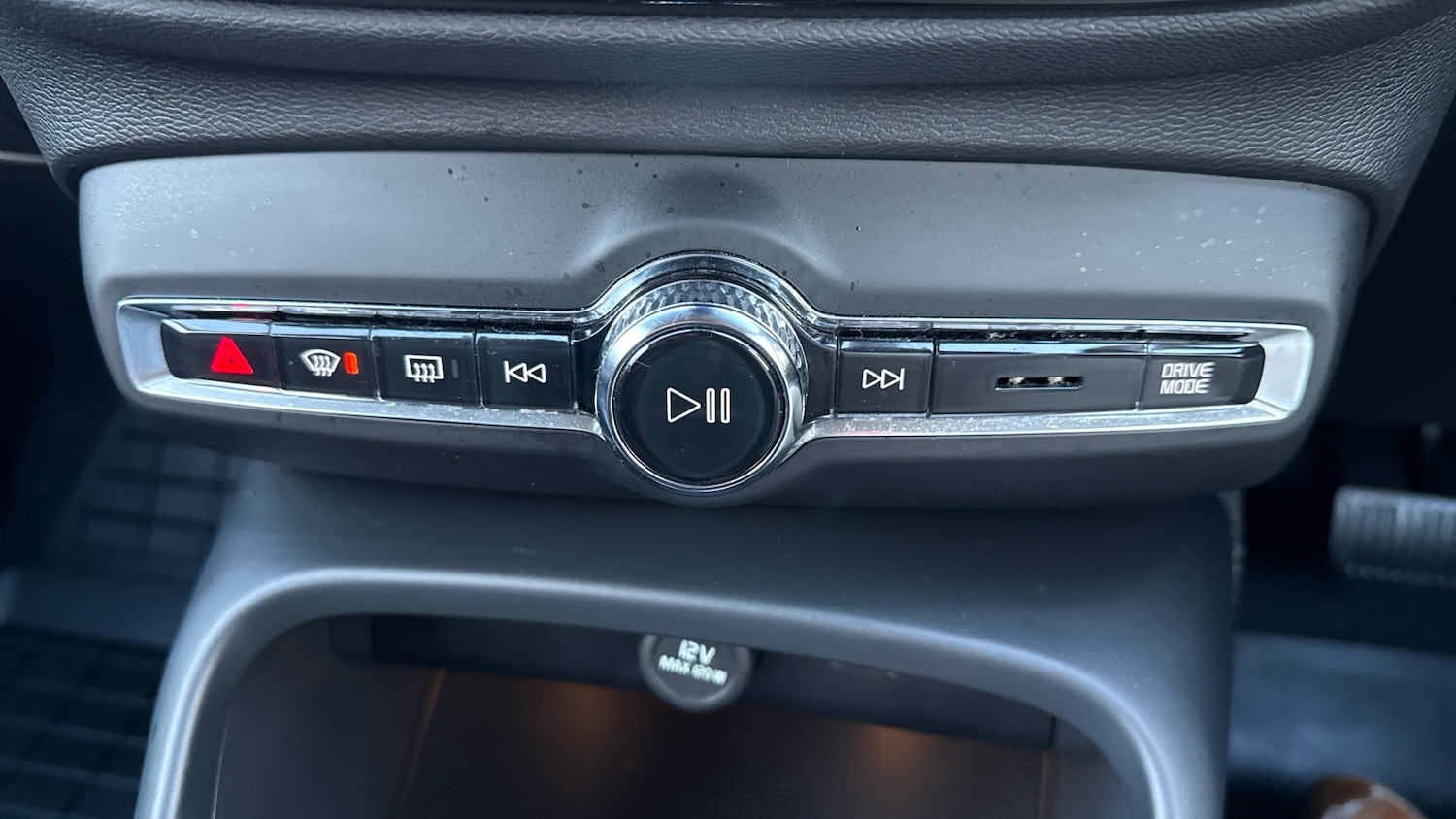 Used Volvo XC40 2021 for sale - 76946703: Photo 29