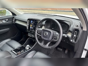 Used Volvo XC40 2019 for sale - 78176355: Photo