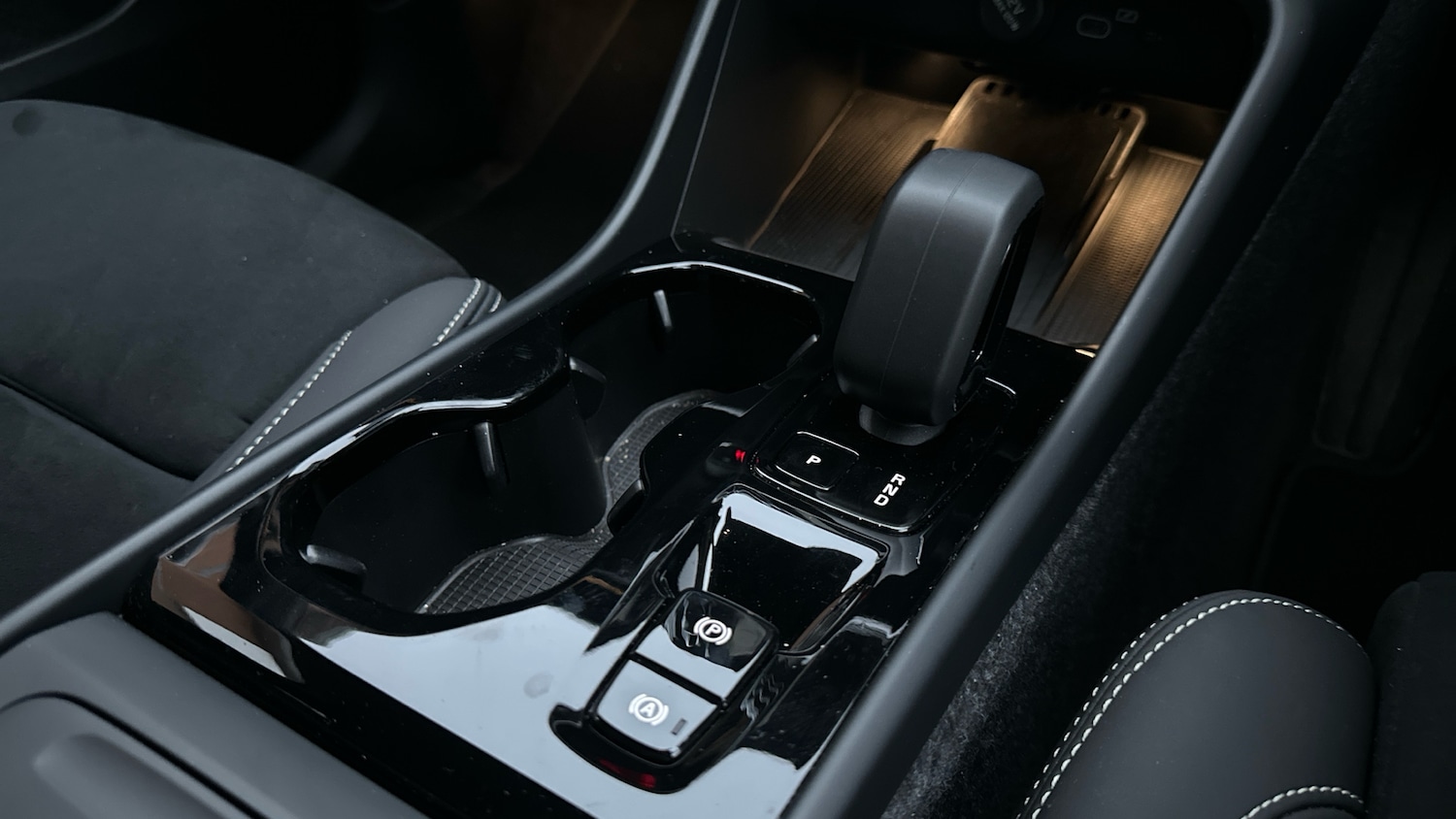 Used Volvo XC40 2025 for sale - 76653205: Photo 25