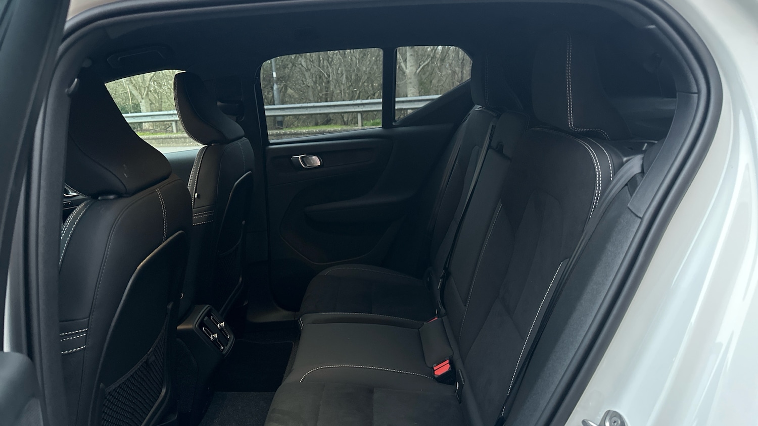 Used Volvo XC40 2025 for sale - 76653205: Photo 32