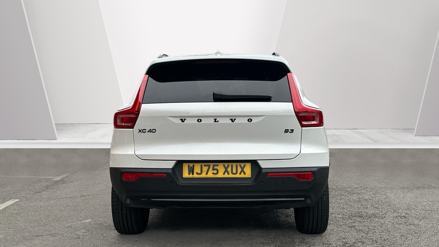 Used Volvo XC40 2025 for sale - 76653205: Photo 7