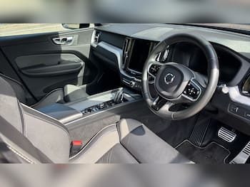 Used Volvo XC60 2021 for sale - 79746734: Photo