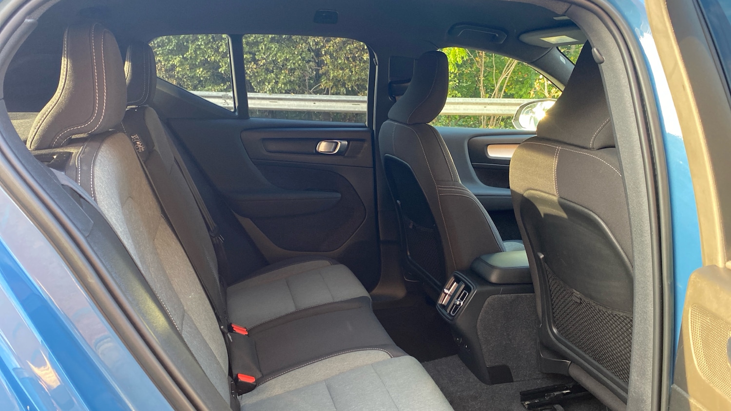 Used Volvo XC40 2023 for sale - 76653260: Photo 10