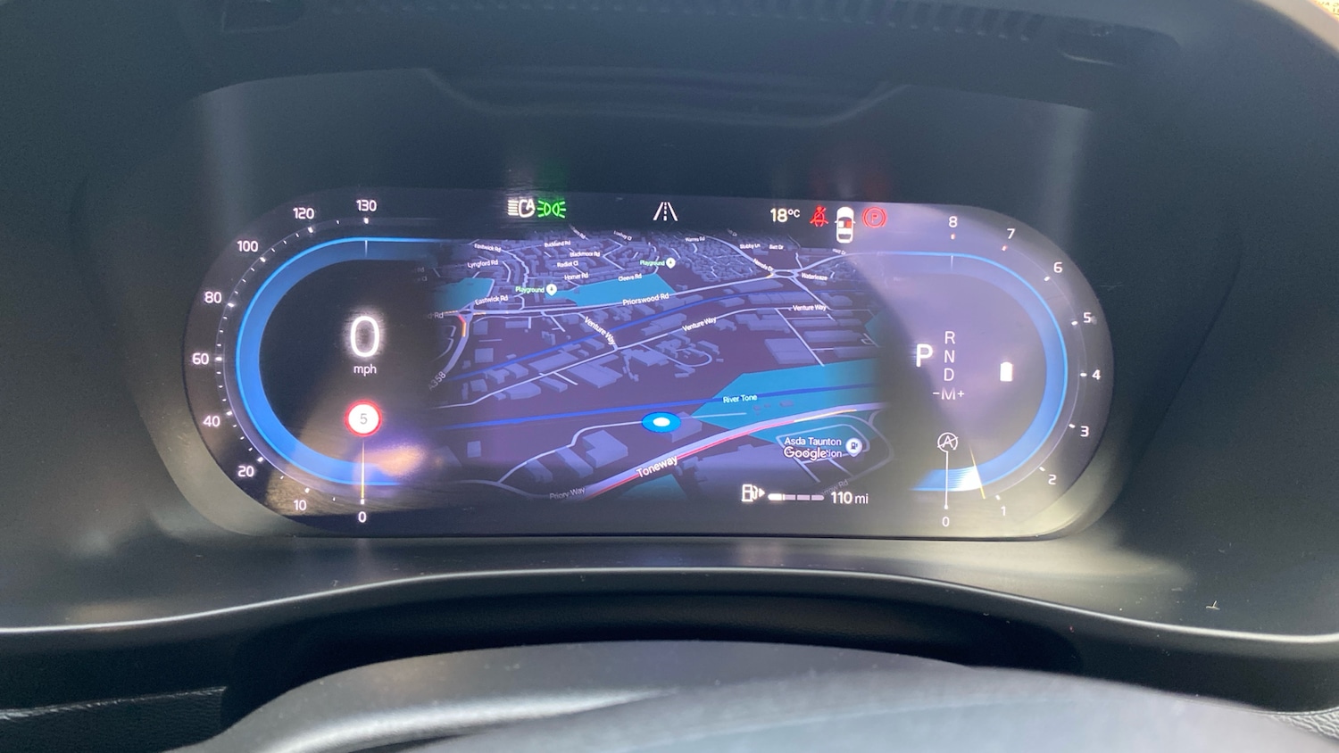 Used Volvo XC40 2023 for sale - 76653260: Photo 11